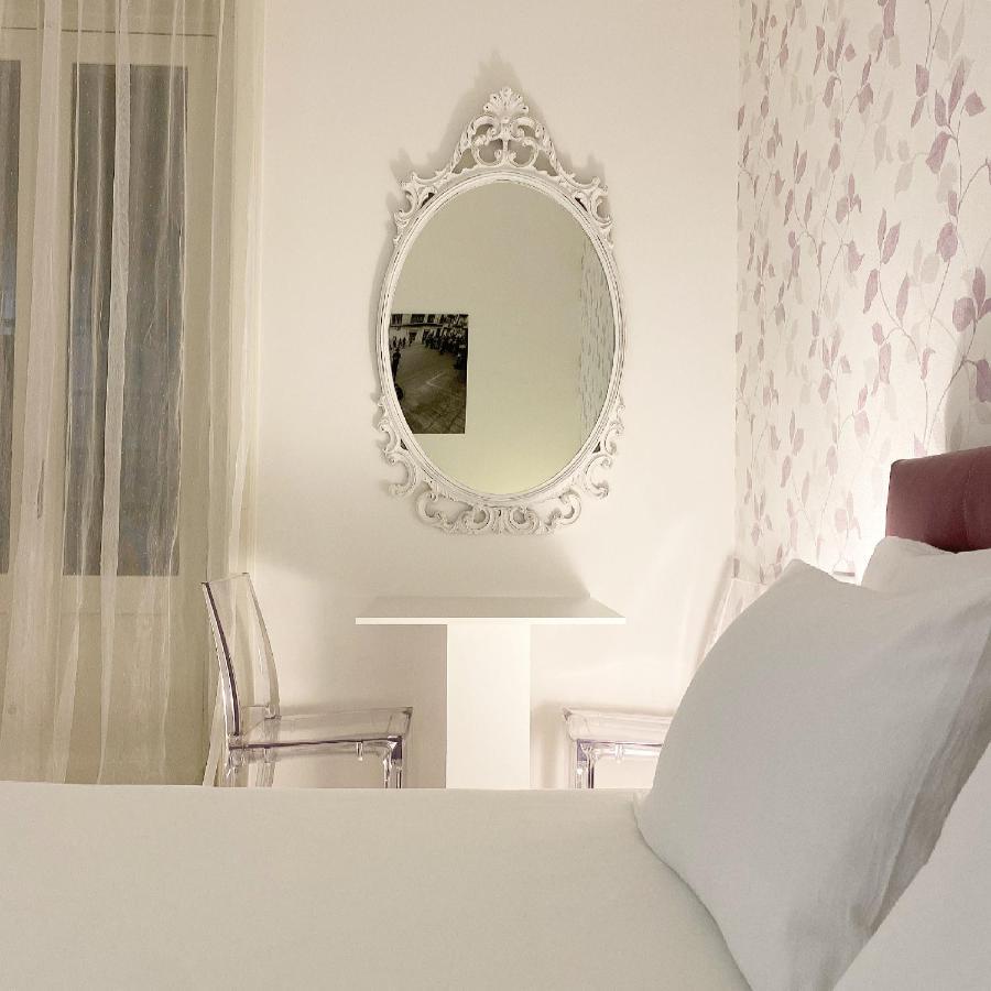 Tre Santi Bed and Breakfast Lecce Exteriör bild