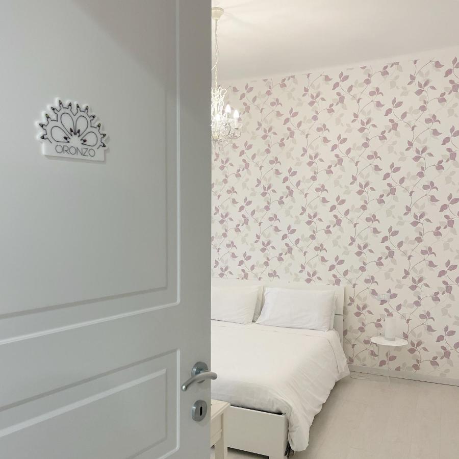 Tre Santi Bed and Breakfast Lecce Exteriör bild