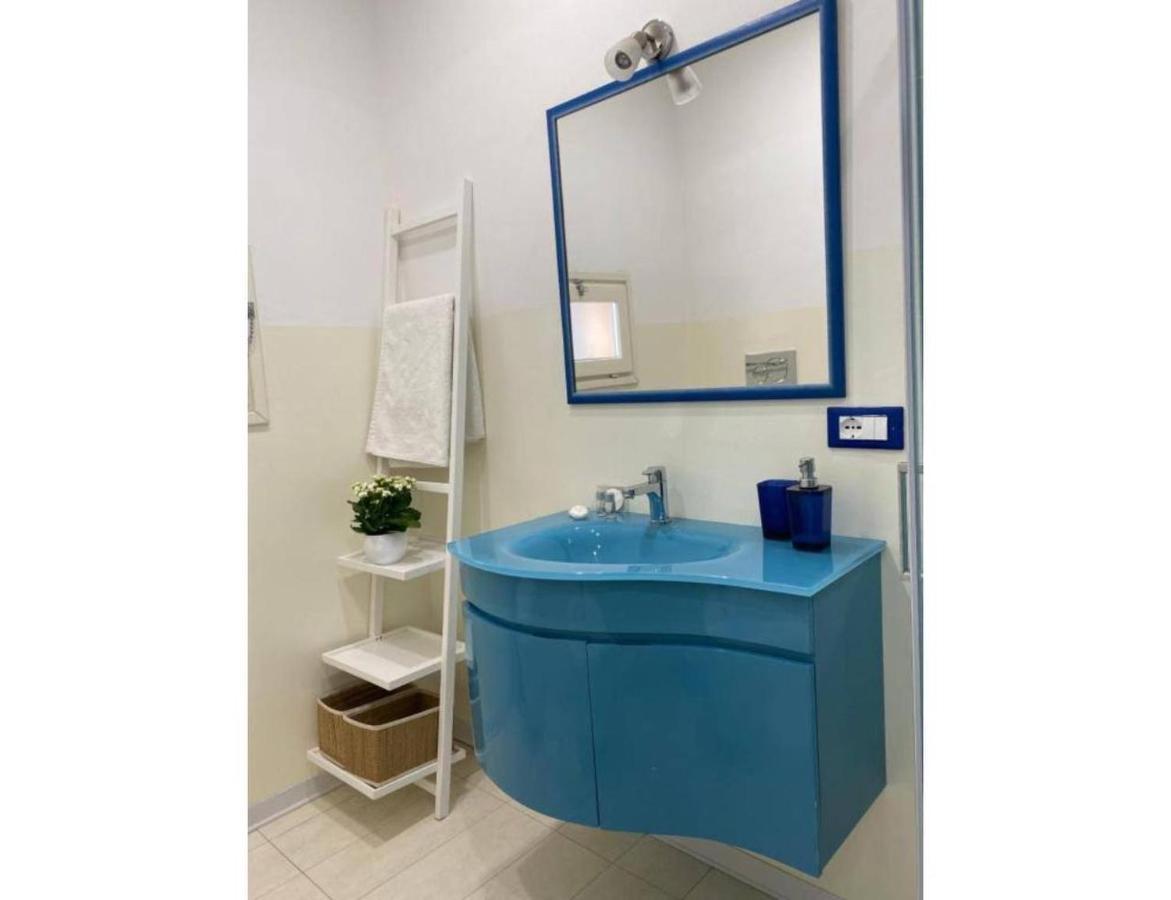 Tre Santi Bed and Breakfast Lecce Exteriör bild