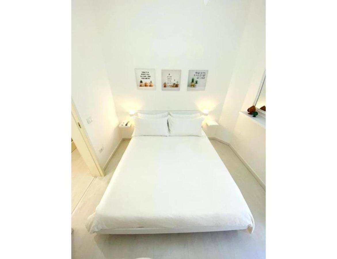 Tre Santi Bed and Breakfast Lecce Exteriör bild